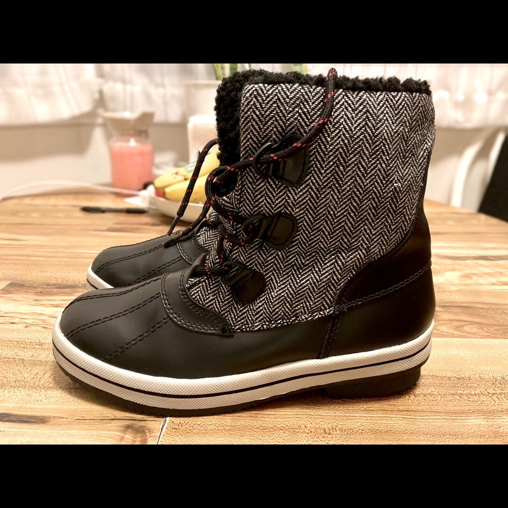 Merona Plaid Boots, Women’s size 10
